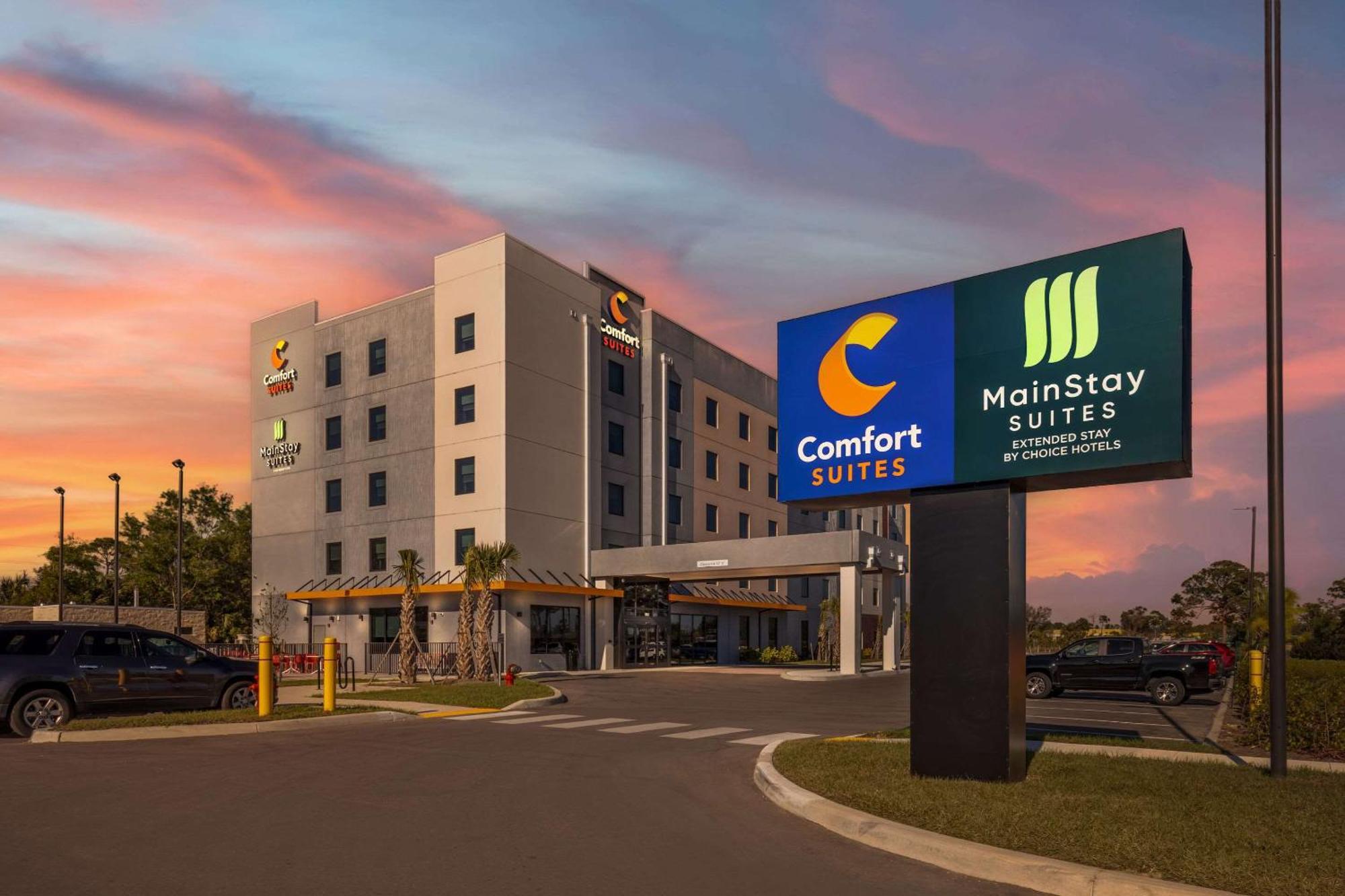 Comfort Suites Fort Myers East I-75 Exterior foto